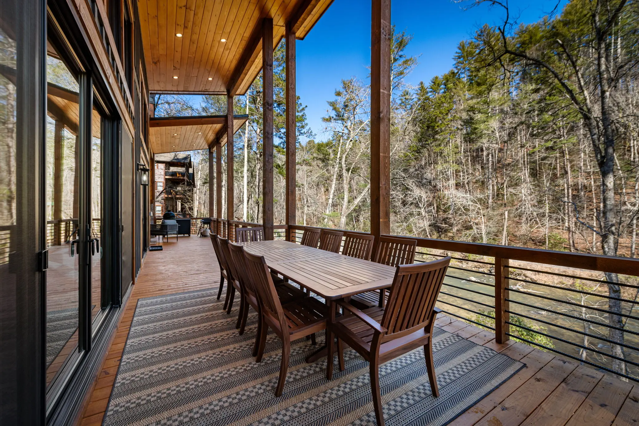 Upper balcony main outdoor dining area.